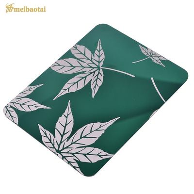 ราคาดี แผ่นสแตนเลสสลักกระจกสีทองสีเขียว 1219 มม. กว้าง ออนไลน์