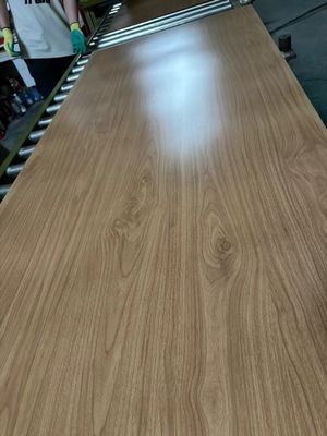 ราคาดี 201 304 การเลียนแบบไม้เมล็ดเหล็กไร้สแตนเลสแผ่นประตู โรงแรมตกแต่ง ออนไลน์