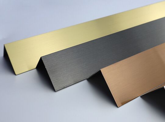 สีดํากระจกเส้นผม สแตนเลส L V Tile Trim กับ Anti Finger Print สําหรับผนังตกแต่ง