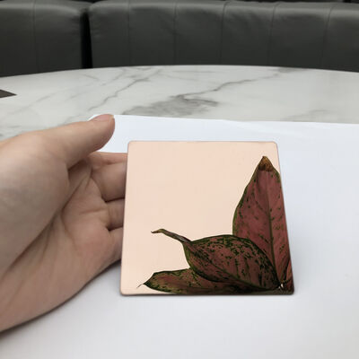 แผ่นตกแต่งสแตนเลสเกรด 201 เคลือบ PVD สีบรอนซ์ กระจกเงา ผิวหน้า 6K/8K