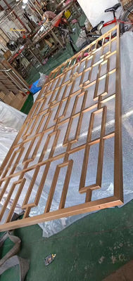 ราคาดี 201 304 กระจกสีทอง ตัวกั้นห้องสแตนเลส ขนาดปรับแต่งได้ ออนไลน์